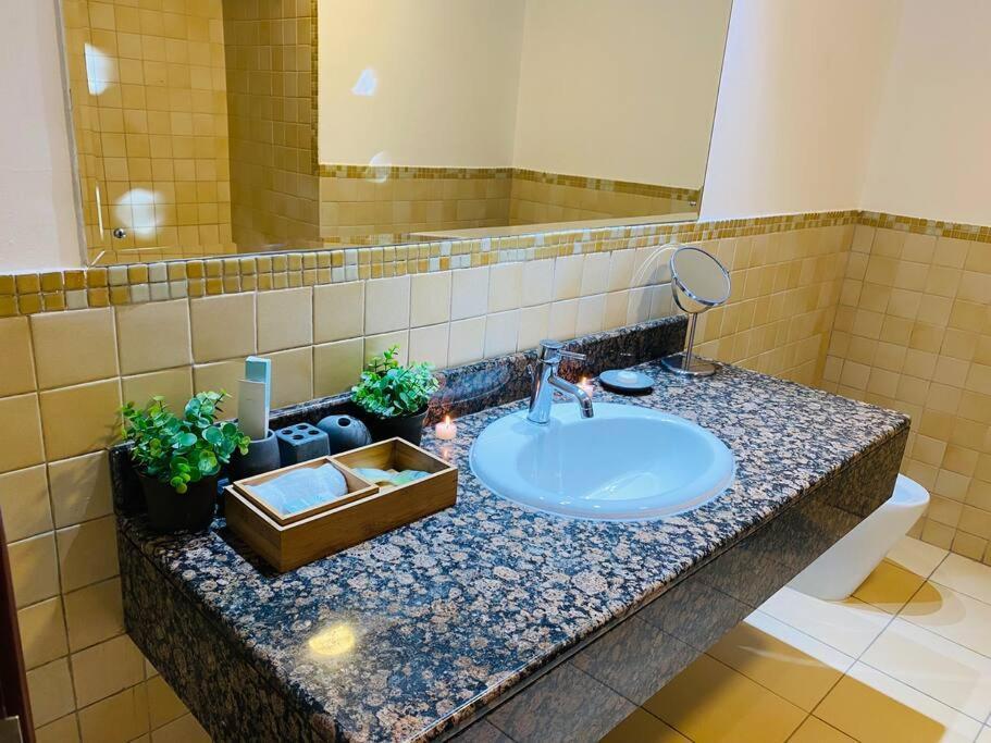 Ferienwohnung Jovial At Jbr Dubai Exterior foto